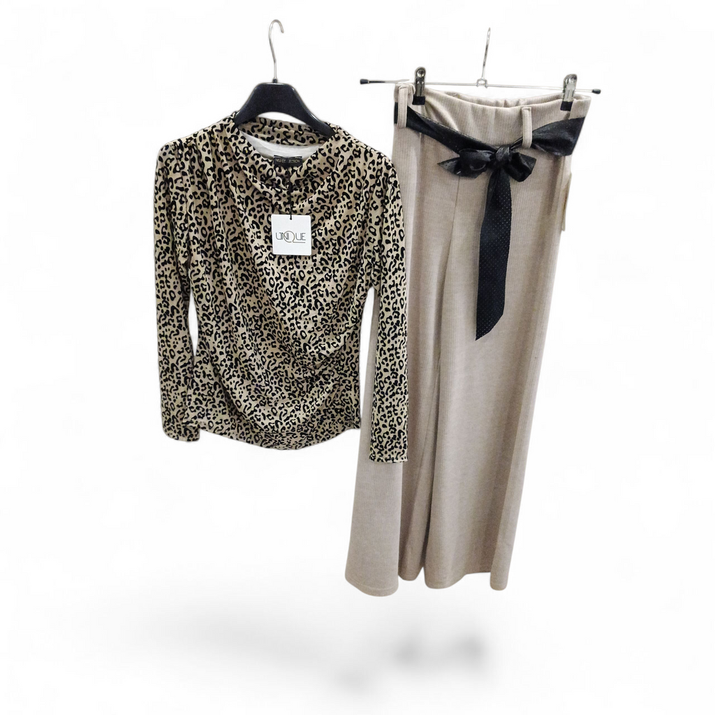 Maglia con pantalone palazzo